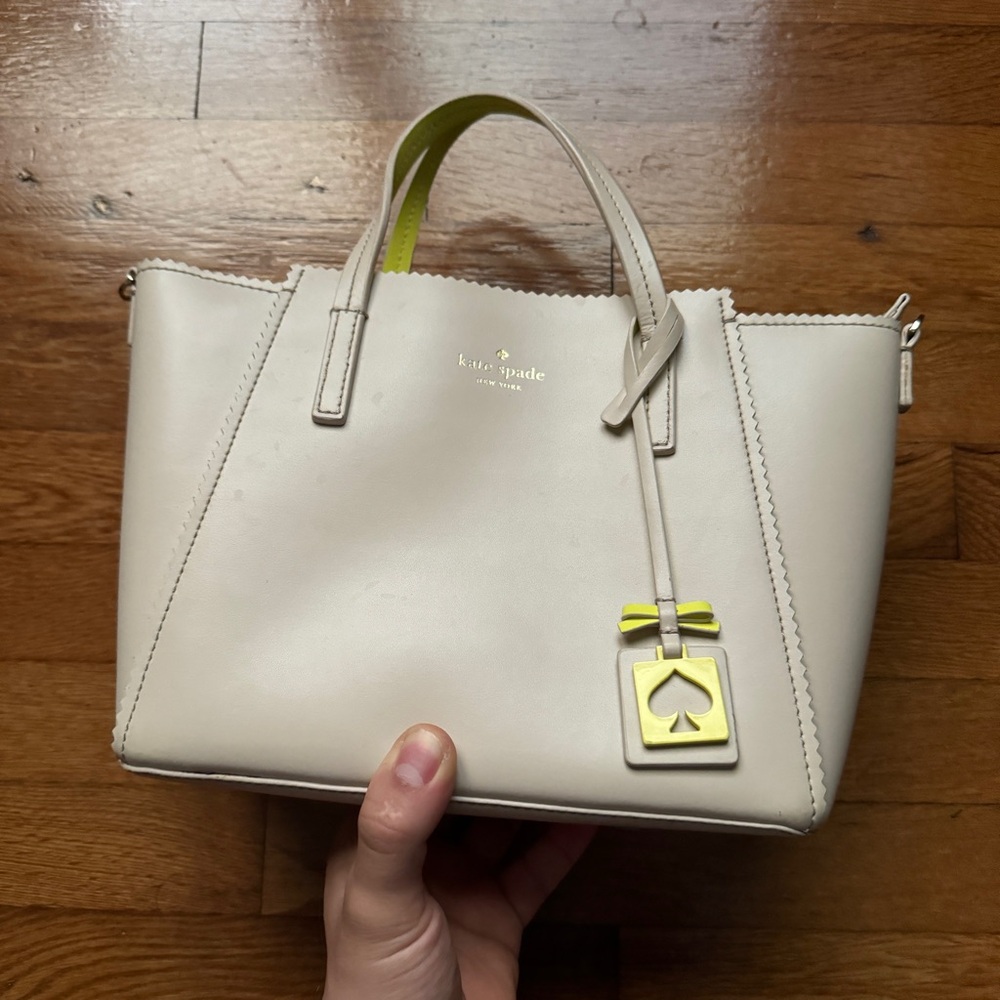 Womens Kate Spade Purse - Picture 2 of 10